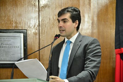 Lucas quer revogar proibição aprovada na Câmara Municipal de João Pessoa