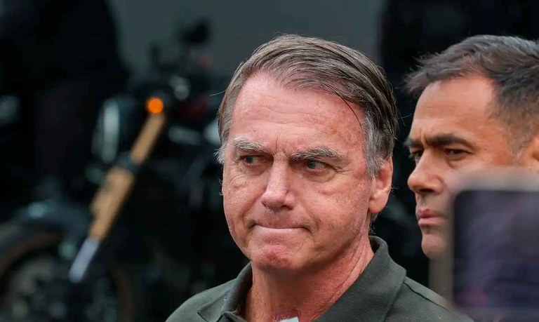 Sem Título-2.jpg