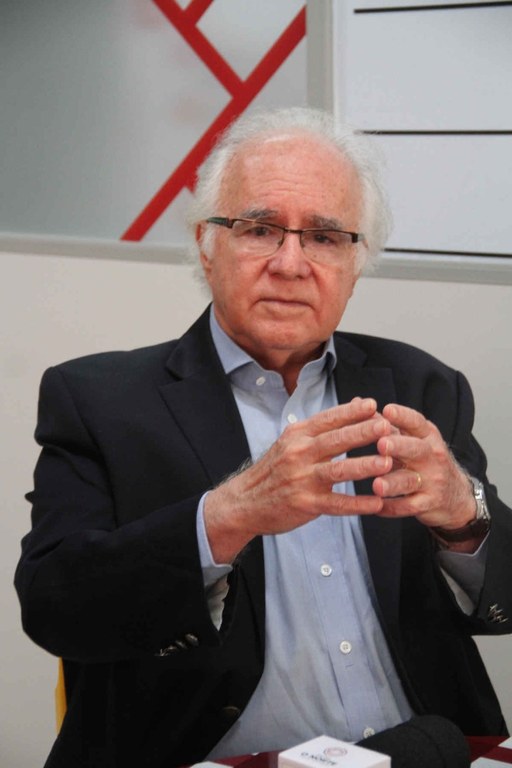 Jurista Joaquim Falcão_F. E vandro (4).jpg