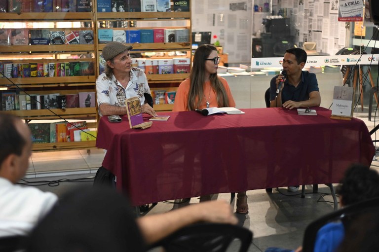 2026.02.26 Lançamento Livro Rogerio Newton e Elielton Sousa © Joao Pedrosa (17).JPG
