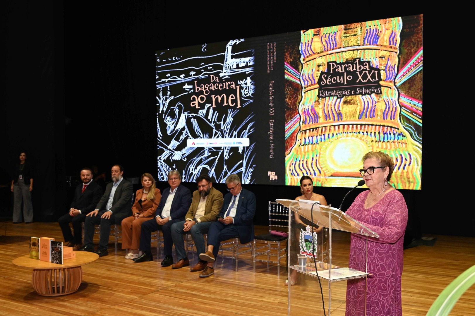 Lançamento do livro © Carlos Rodrigo.JPG