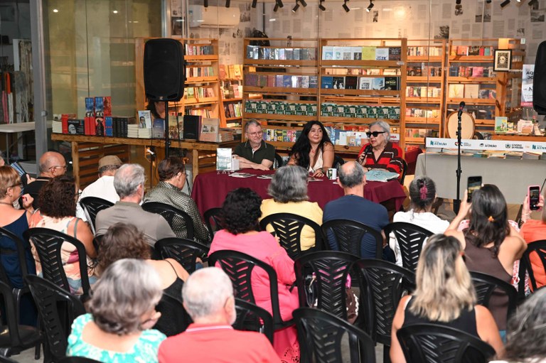 2026.03.04 Lançamento do livro Sandra Raquew © João Pedrosa (9).JPG
