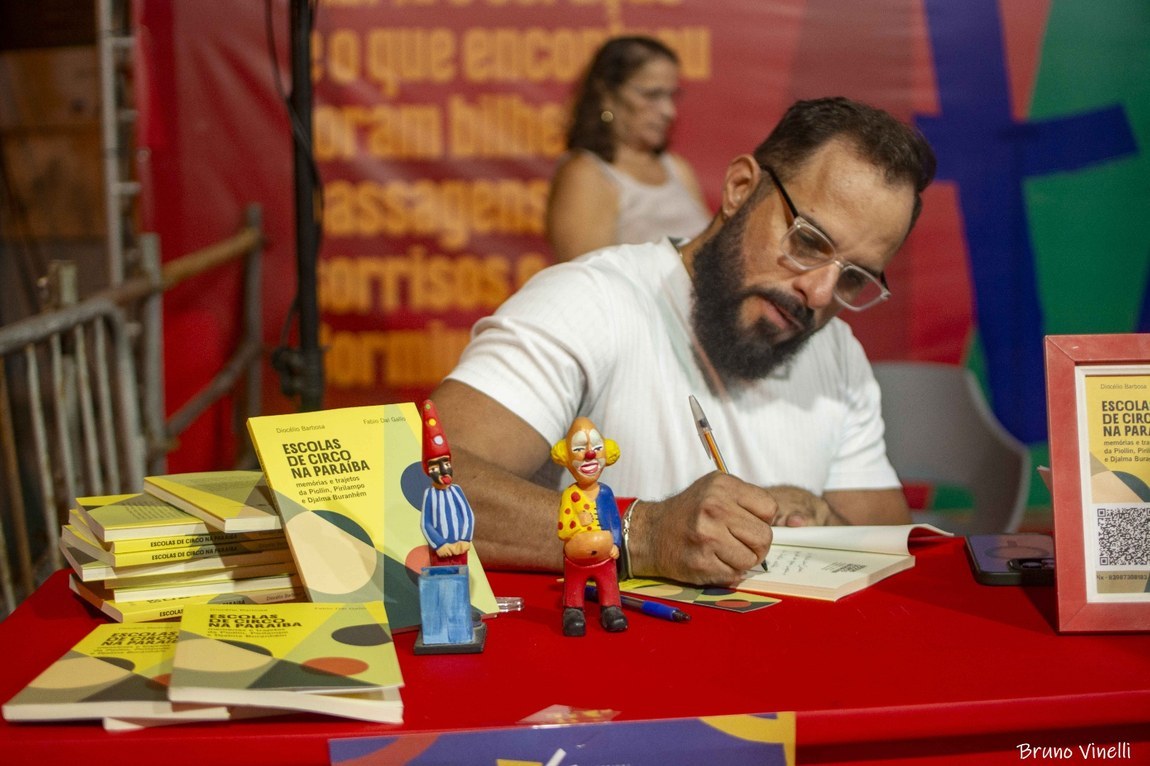 Viva Usina tem mais uma edição, de hoje a domingo, com atrações de circo, música, cinema e livros