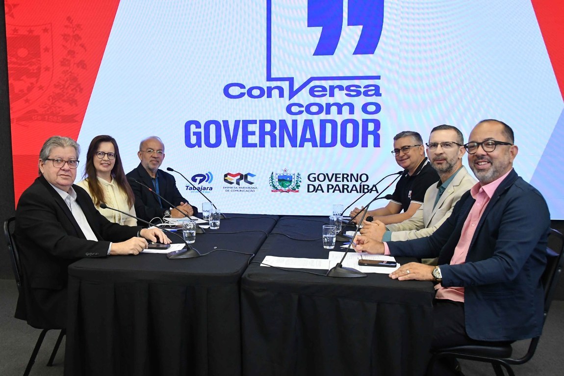 Governador faz balanço do ano e anuncia inaugurações